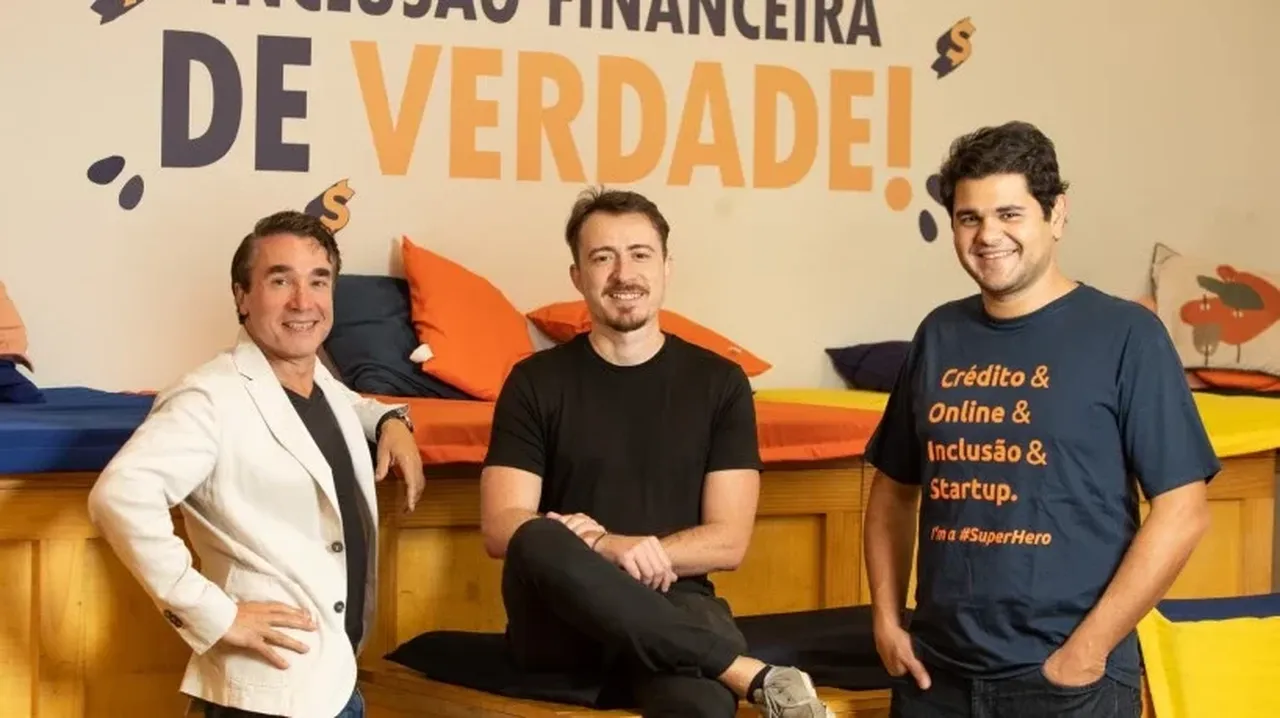 Super Sim Fintech oferece empréstimo pessoal online com garantia de celular